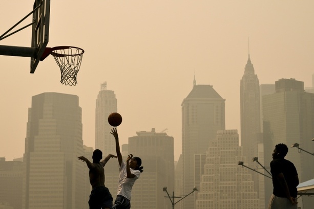 Bild vergr&ouml;&szlig;ern: Waldbrand-Rauch aus Kanada vernebelt New York und Chicago