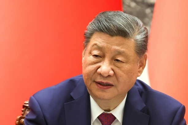 Bild vergr&ouml;&szlig;ern: Chinas Präsident Xi ruft zu Kooperation zwischen Staaten bei KI-Technologie auf