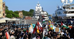 Zusammenstöße in Venedig bei Ankunft von Mega-Jacht von US-Botschafter