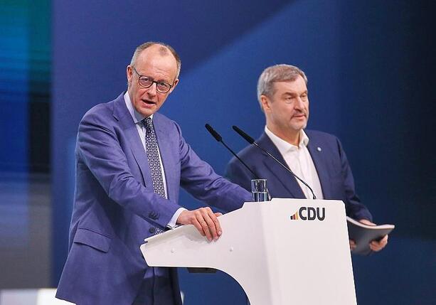 Bild vergr&ouml;&szlig;ern: Spahn-Nachfolge: Merz und Söder beanspruchen Vorschlagsrecht