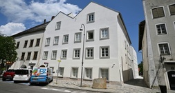 Polizeistation in Hitlers Geburtshaus in Braunau wird eröffnet