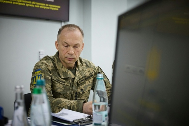 Bild vergr&ouml;&szlig;ern: Selenskyj entlässt ukrainischen Armeechef Syrsky nach tagelangen Protesten