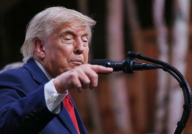 Bild vergr&ouml;&szlig;ern: Trump knüpft Atomabkommen mit Saudi-Arabien an Israel-Annäherung