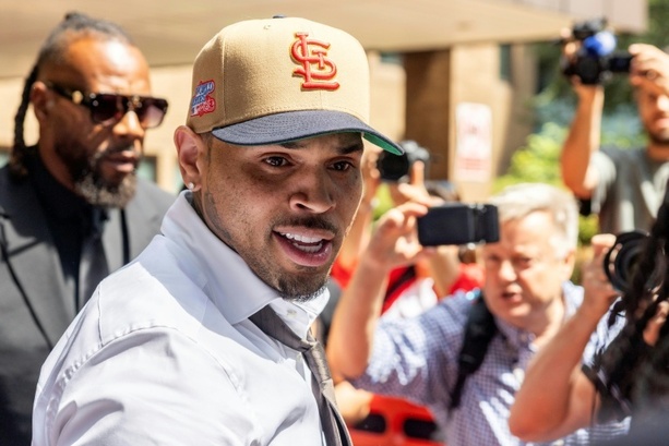 Bild vergr&ouml;&szlig;ern: London: US-Sänger Chris Brown räumt Schlägerei ein - und entgeht so Prozess