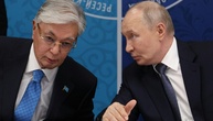 Kasachischer Präsident fordert Putin zu Stopp der Kämpfe in der Ukraine auf