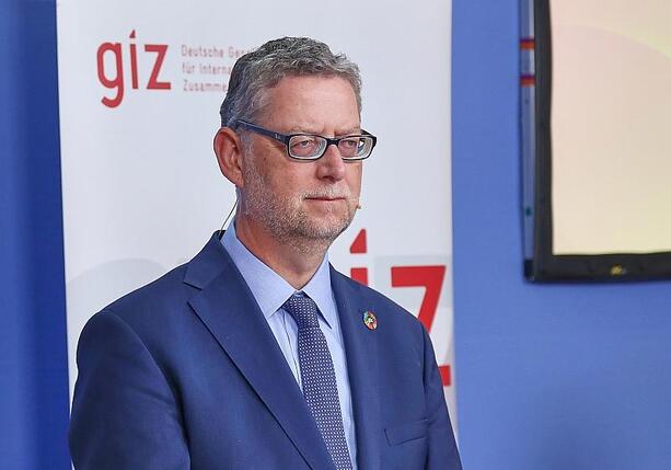 Bild vergr&ouml;&szlig;ern: GIZ-Vorstand Schäfer-Gümbel verteidigt Rückzug aus dem Jemen