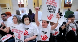 UN-Aidshilfe: Hilfsgelder für den Kampf gegen HIV 2025 drastisch gekürzt