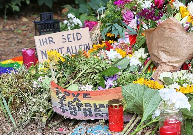 Bild vergr&ouml;&szlig;ern: NRW-Innenminister will CSD-Sicherheitskonzepte überprüfen