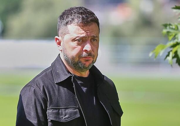 Bild vergr&ouml;&szlig;ern: Selenskyj nach Treffen mit Trump zufrieden