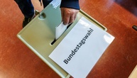 Linke für Abschaffung der Fünf-Prozent-Hürde bei Bundestagswahlen - Union dagegen