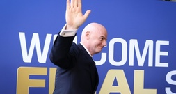 Fifa-Pläne für Teilverkauf von Fußball-WM sorgen für Kritik in deutscher Politik