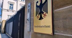 Ölkonzerne ziehen wegen Benzinpreis-Prüfung vor Gericht