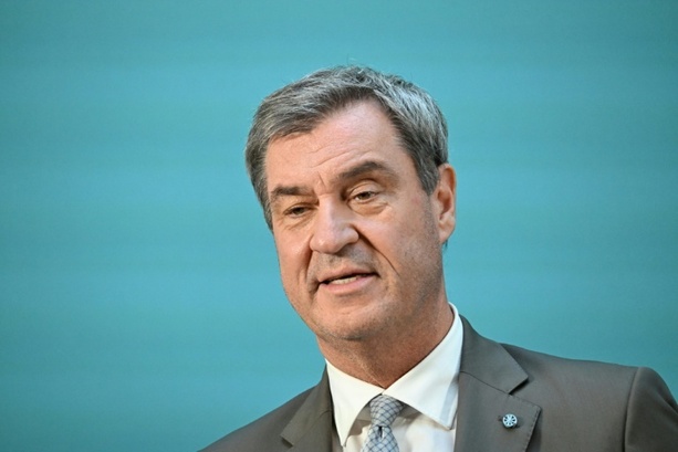 Bild vergr&ouml;&szlig;ern: Söder: Kanzler Merz steht sehr stabil und stark
