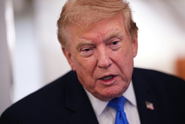 Bild vergr&ouml;&szlig;ern: Japanische Währung: Trump bestätigt Eingreifen der USA zur Stützung des Yen