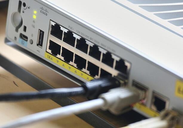 Bild vergr&ouml;&szlig;ern: Behörden warnen vor wachsender KI-Cybergefahr