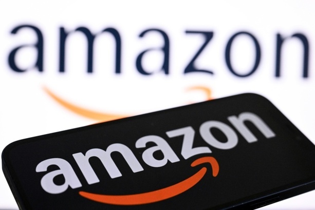 Bild vergr&ouml;&szlig;ern: Amazon erstmals mehr als drei Billionen Dollar wert