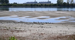 Trotz niedrigem Donau-Pegelstand: Ungarns einziges Atomkraftwerk weiter in Betrieb