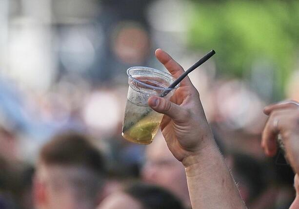 Bild vergr&ouml;&szlig;ern: Dr. Motte kritisiert Alkohol in der Clubkultur