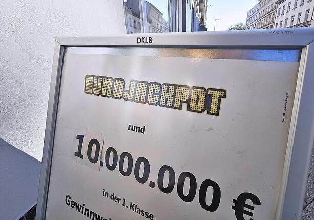 Bild vergr&ouml;&szlig;ern: Gewinnzahlen Eurojackpot vom Freitag (07.08.2026)