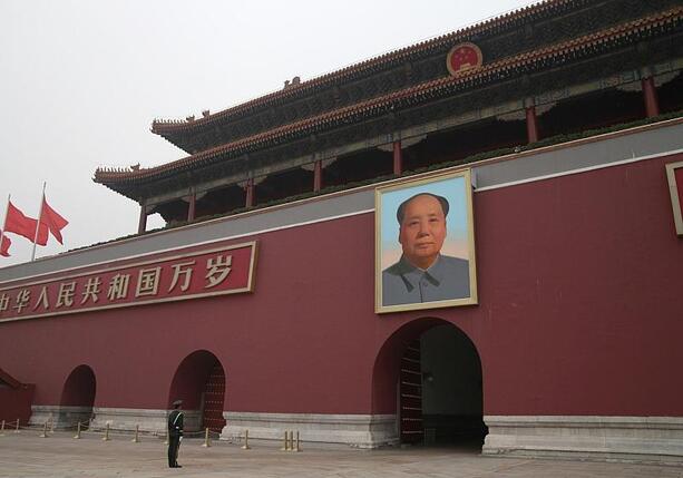 Bild vergr&ouml;&szlig;ern: Rufe nach härterem Vorgehen gegen China