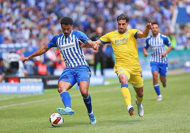 Bild vergr&ouml;&szlig;ern: 2. Bundesliga: Braunschweig schießt Magdeburg ab