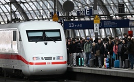 Bilger: Boni von Bahn-Managern werden an Einhaltung der Vorgaben des Bundes geknüpft