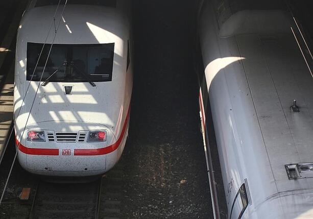 Bild vergr&ouml;&szlig;ern: SPD unterstützt Bilgers Boni-Vorstoß für Bahn-Manager