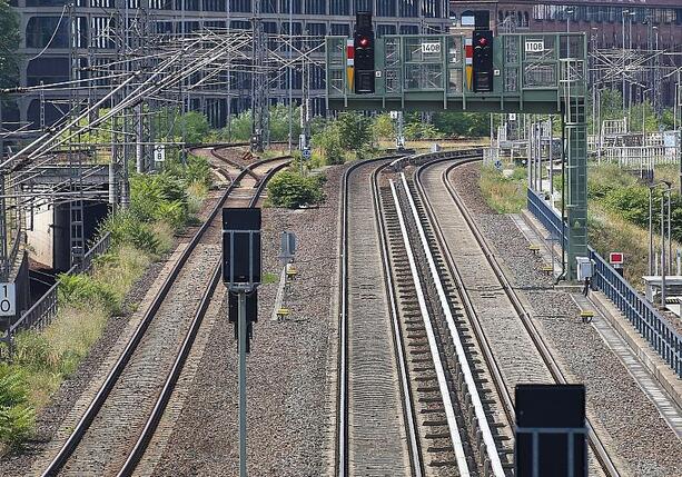 Bild vergr&ouml;&szlig;ern: Grüne fordern mehr Geld für Schieneninfrastruktur