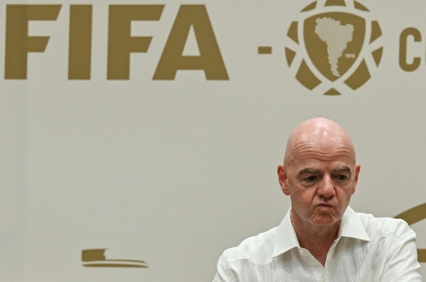 Bild vergr&ouml;&szlig;ern: Uefa und zwei weitere Fußballdachverbände erhöhen mit Brief Druck auf Infantino