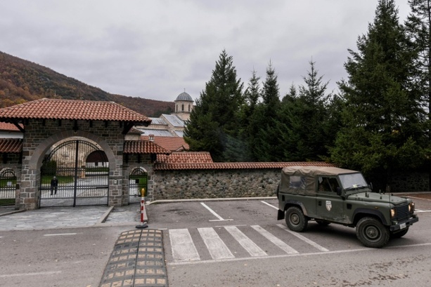 Bild vergr&ouml;&szlig;ern: Kosovo-Schutztruppe KFOR will Präsenz an Schlüsselpositionen zurückfahren