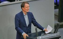 Lauterbach heizt Rentenstreit weiter an