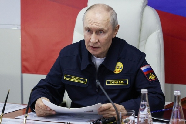 Bild vergr&ouml;&szlig;ern: Putin droht mit Beschlagnahmung europäischer Schiffe als Vergeltung