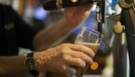 Bundesregierung will begleitetes Trinken ab 14 Jahren abschaffen