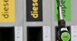Greenpeace: Ölkonzerne machen im Juli Rekordübergewinne mit Sprit