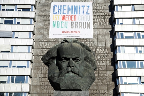 Bild vergr&ouml;&szlig;ern: Acht Jahre nach Ausschreitungen in Chemnitz: Ein Fall wird neu geprüft