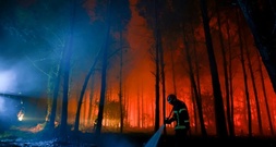 Waldbrand im Südwesten Frankreichs erfasst 1100 Hektar Land