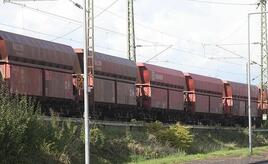 DB Cargo reaktiviert alte Güterwagen wegen Niedrigwasser