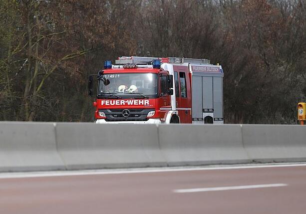 Bild vergr&ouml;&szlig;ern: Weitere Evakuierungen in der Eifel wegen Waldbrand in Belgien