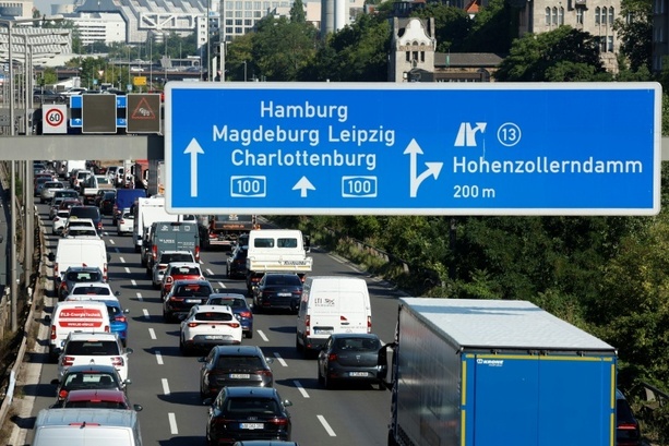 Bild vergr&ouml;&szlig;ern: Langzeitstudie: Aggression in deutschem Straßenverkehr nimmt zu