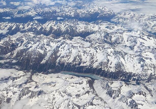 Bild vergr&ouml;&szlig;ern: Gletscherforscher: Alpen-Gletscher schmelzen so schnell wie nie