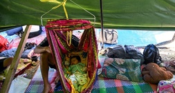Erdbeben in Indonesien: Fast 13.000 Menschen sind obdachlos