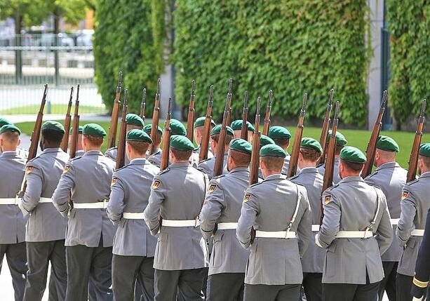Bild vergr&ouml;&szlig;ern: Personalzahlen der Bundeswehr erreichen 13-Jahres-Hoch