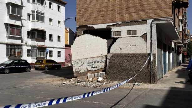 Bild vergr&ouml;&szlig;ern: Erneut Erdbeben in Granada: Drei Verletzte und Schäden an Gebäuden