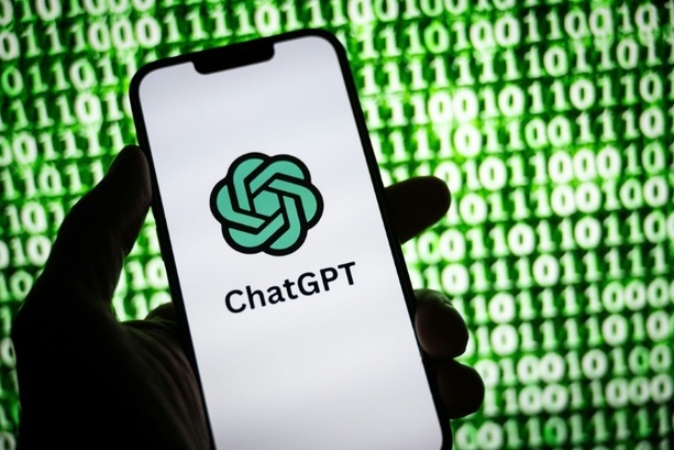 Bild vergr&ouml;&szlig;ern: OpenAI stellt ChatGPT-Version für Jugendliche vor