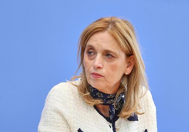 Bild vergr&ouml;&szlig;ern: Prien wirft SPD mangelnde Verlässlichkeit vor
