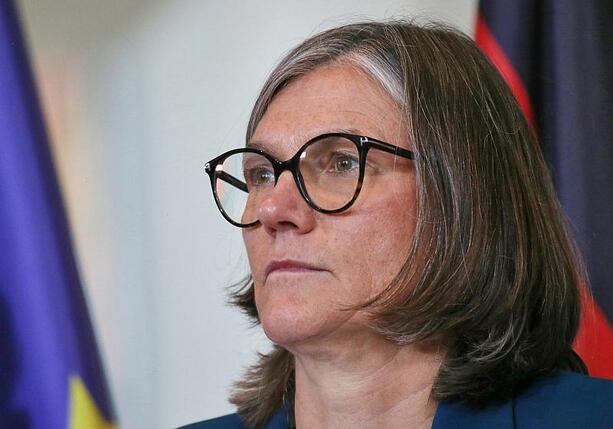 Bild vergr&ouml;&szlig;ern: IG Metall sieht Porsche-Sparkurs als Vorbild für VW