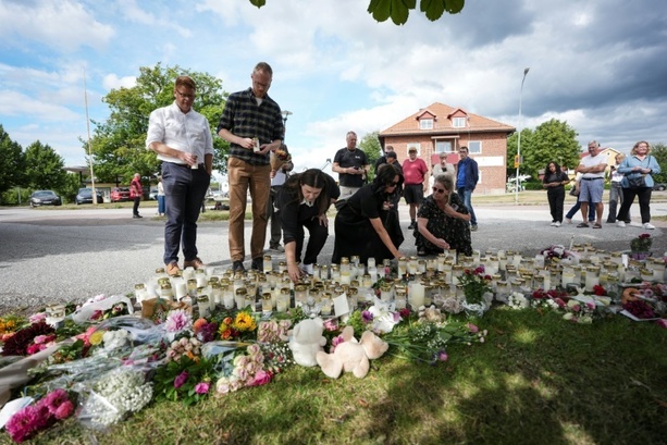Bild vergr&ouml;&szlig;ern: Todesopfer bei Schwert-Angriff in Schweden war 17-jährige Schülerin