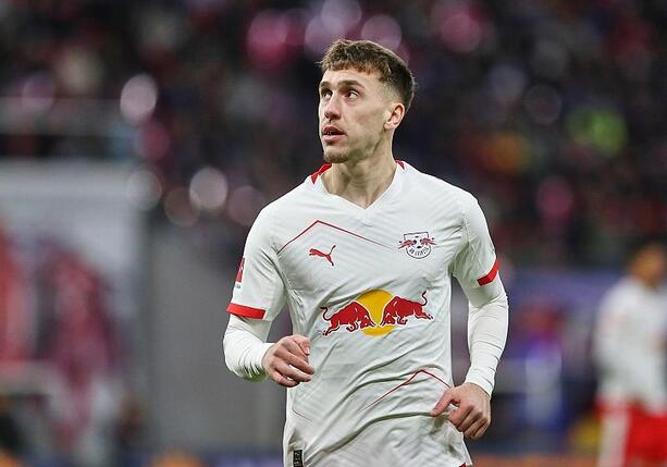 Bild vergr&ouml;&szlig;ern: DFB-Pokal: RB Leipzig feiert 6:0-Kantersieg gegen Trier
