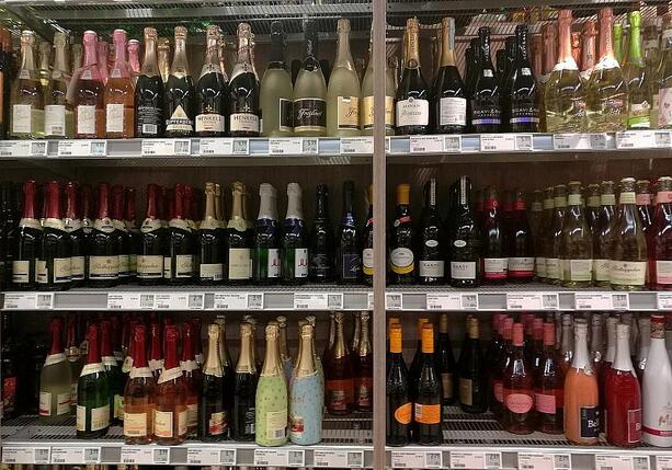 Bild vergr&ouml;&szlig;ern: Rotkäppchen-Mumm warnt vor Erhöhung der Schaumweinsteuer