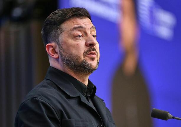 Bild vergr&ouml;&szlig;ern: Selenskyj warnt vor Budgetdefizit